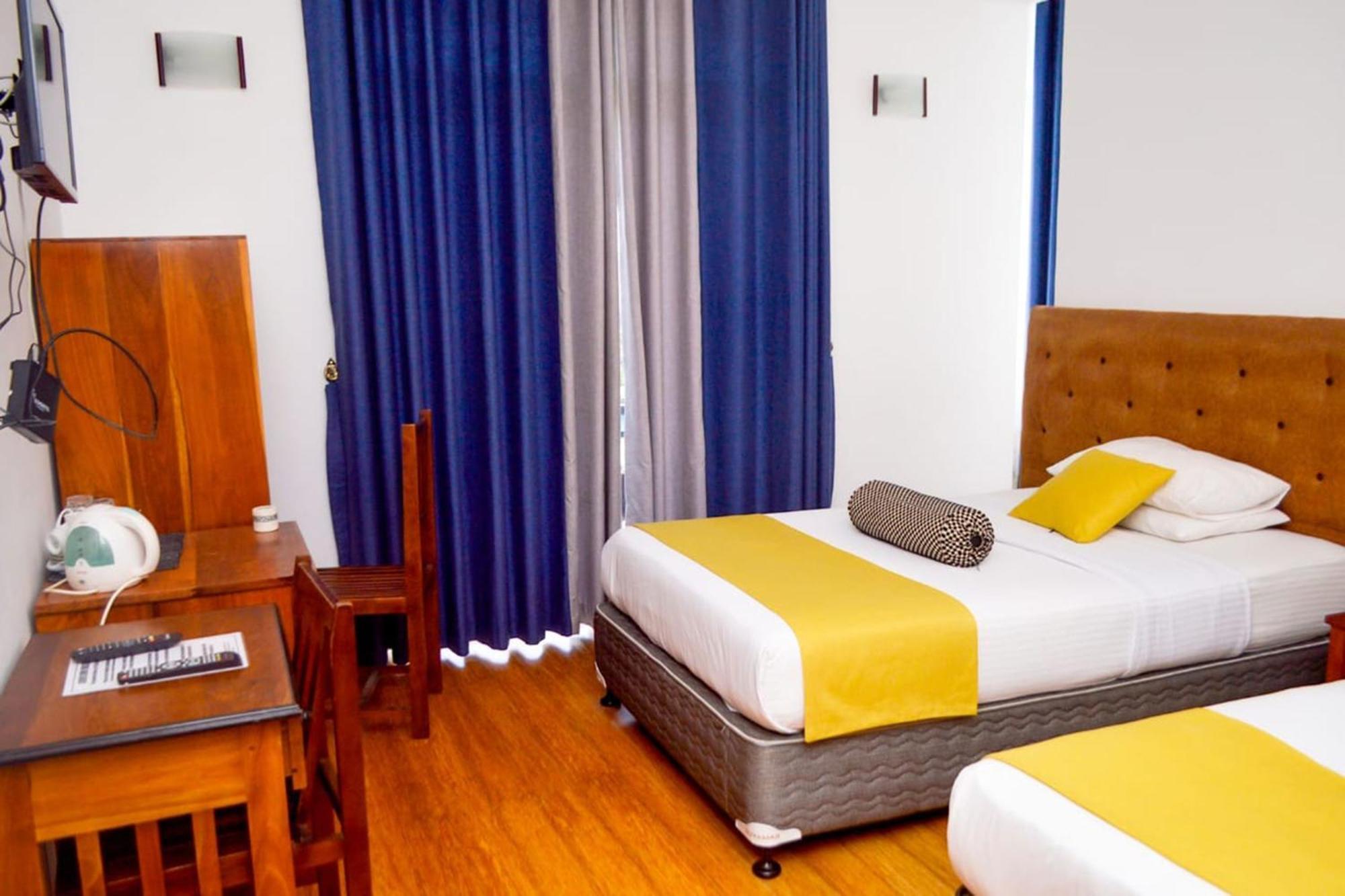 Hotel Sky Heaven Nuwaraeliya Nuwara Eliya Esterno foto